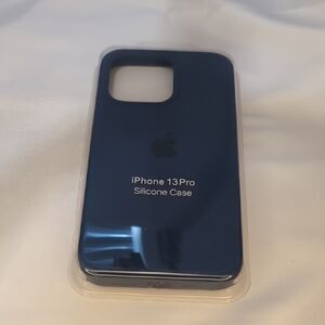 Apple iPhone 13 Pro Silicone Case - Deep Blue